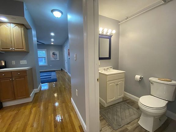 5th image of 24 Griggs Ln #2R