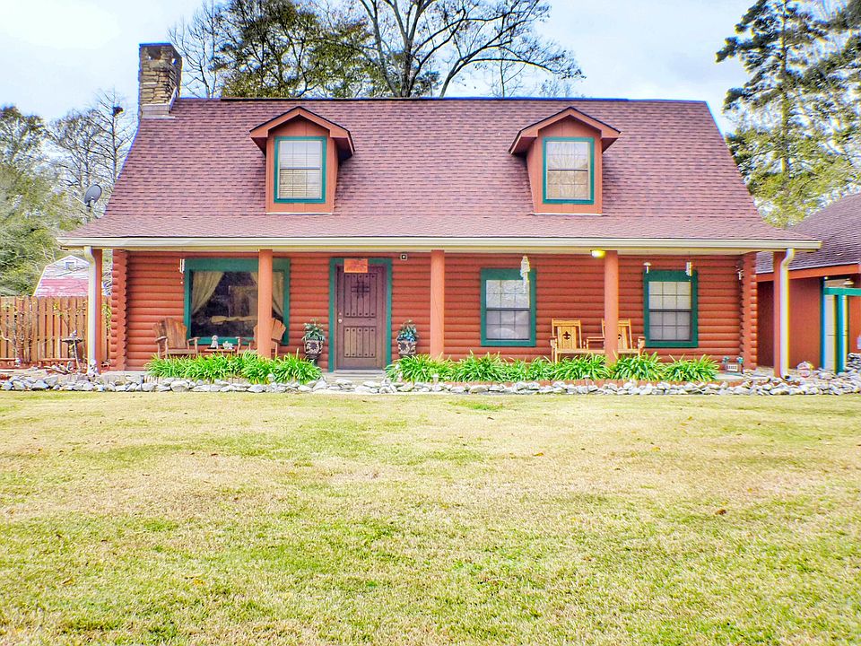 1st image of 34741 Oak Place Dr