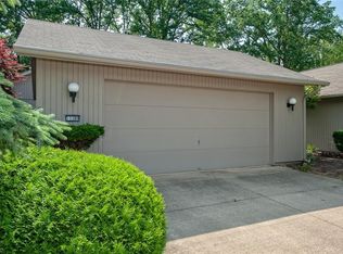 12380 Kronos Ct, Strongsville, OH 44136