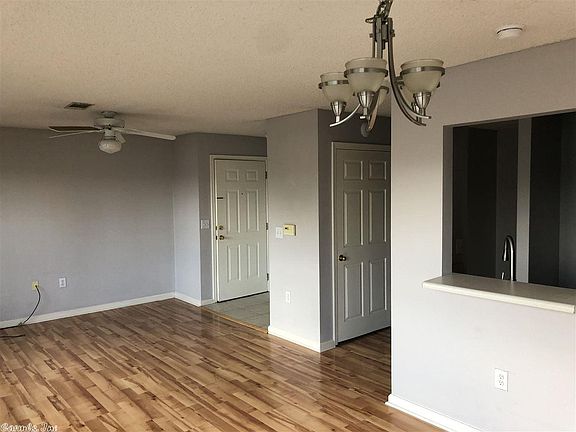 4th image of 816 North St APT 34