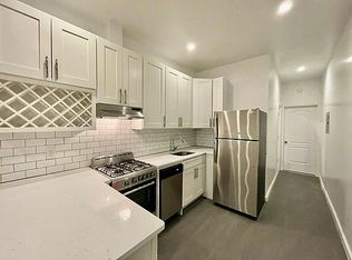 139 Dupont St APT 1R, Brooklyn, NY 11222