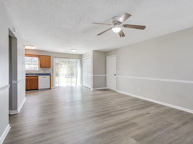 308 Barrister Cir — Photo 3