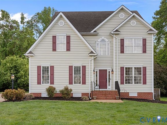2nd image of 8397 Windsor Dr