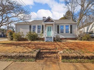 201 Perry Rd, Greenville, SC 29609