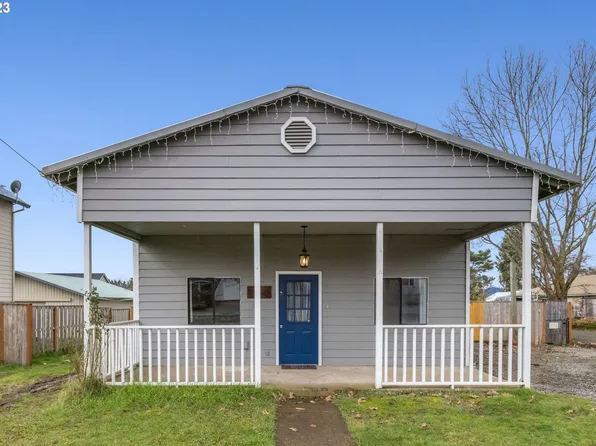 250 N Olive St, Yamhill, OR 97148