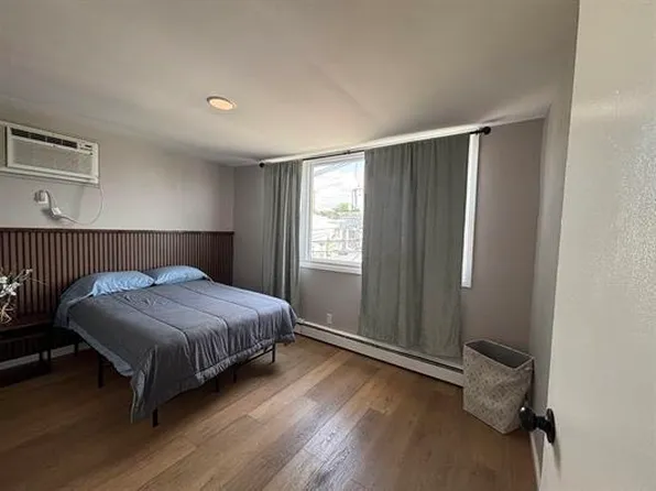 6119 Jefferson Street image 10 of 14