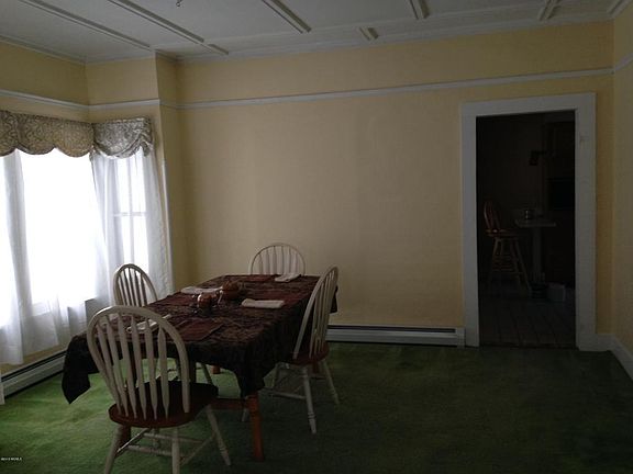 2nd image of 38 King St