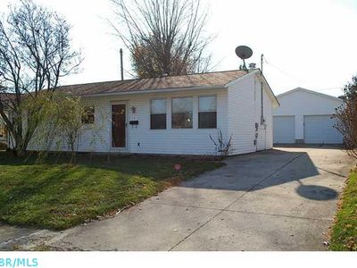 17 Stump Ln, London, OH, 43140