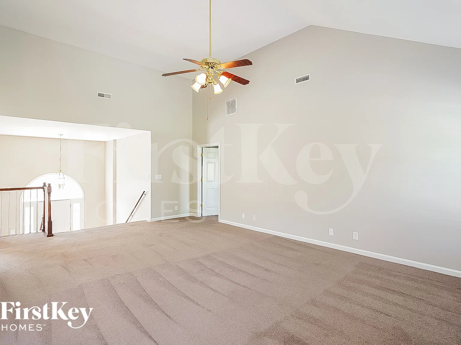 5 bed, 3.0 bath, 2984 sqft, $2,440 — Photo 2