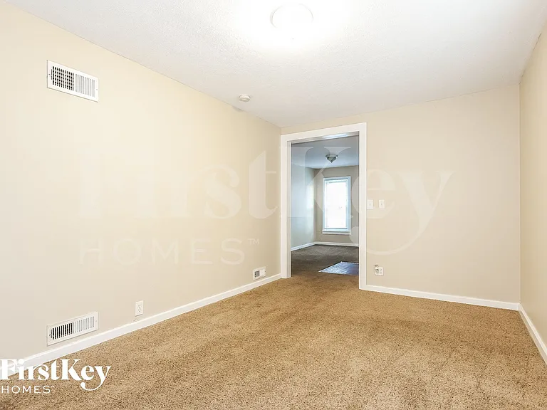 2901 Ezekiel Ave — Photo 6