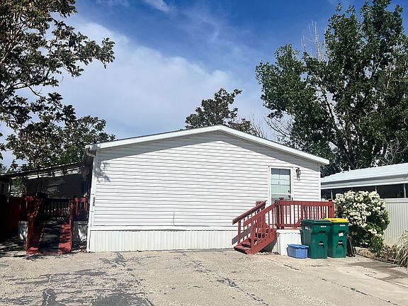 2nd image of 525 Holly Park Dr