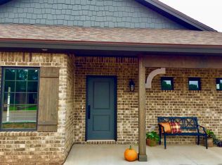 1305 Quaker St, Slaton, TX 79364