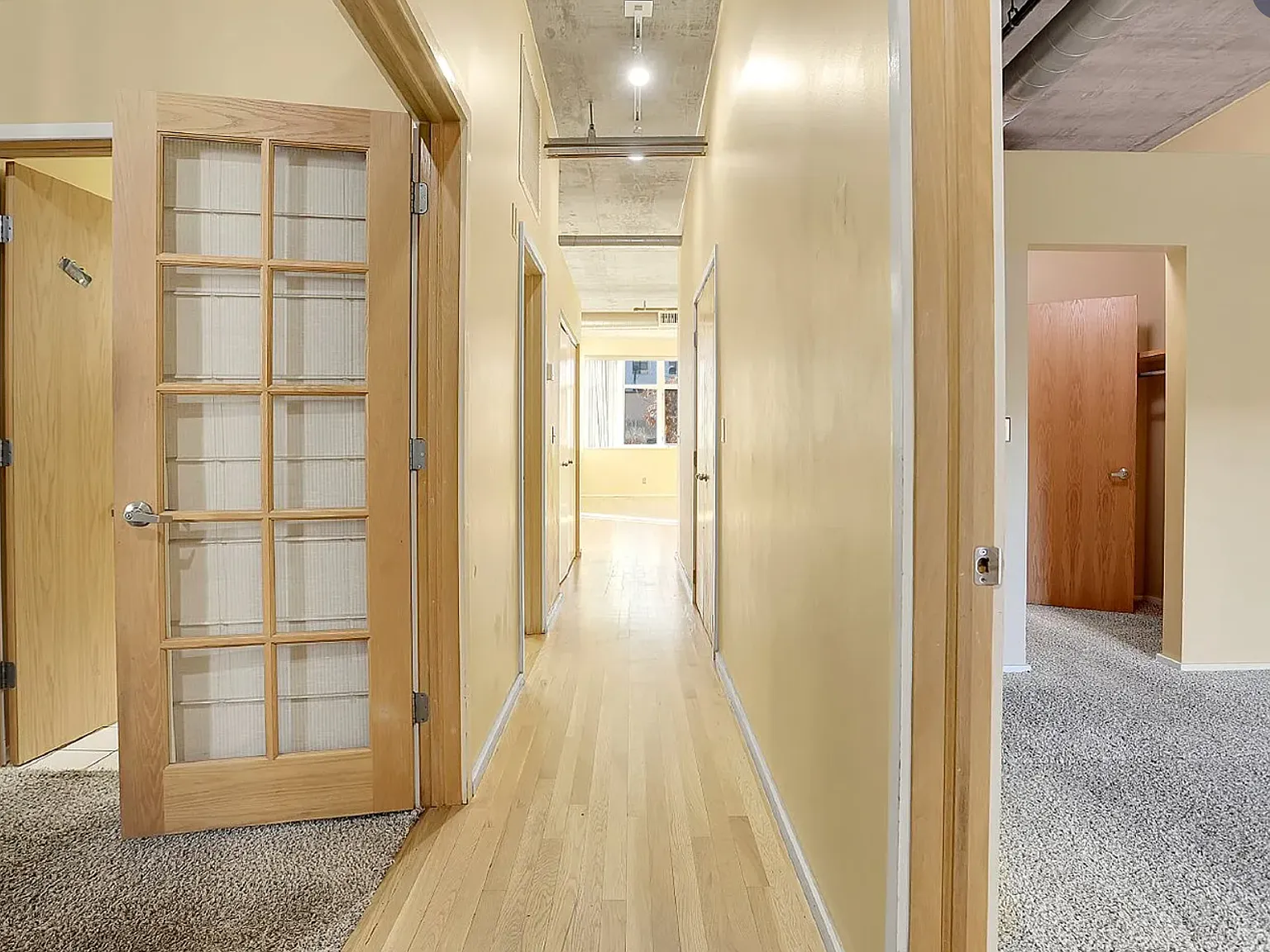 2 bed, 1270 sqft, $2,250 — Photo 2