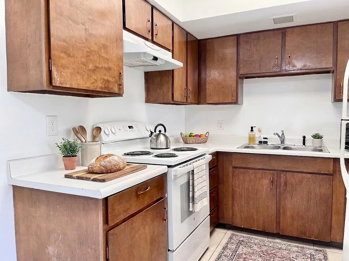 2 bed, 950 sqft, $1,395 — Photo 4