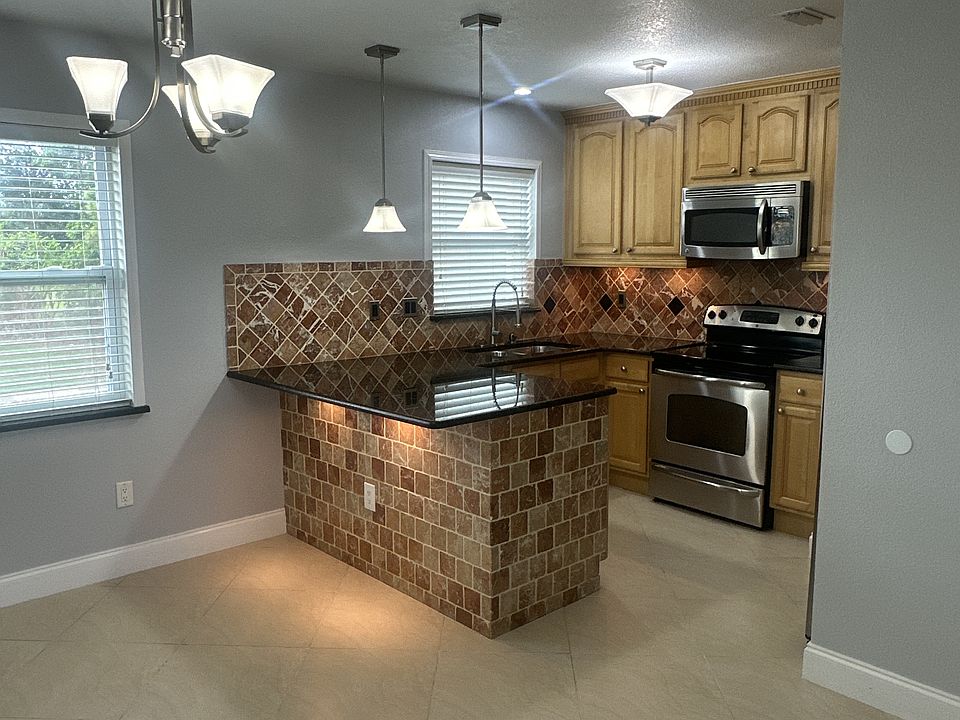 Kitchen/Dinning room