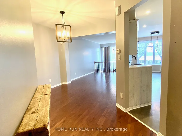 244 Eye Bright Cres — Photo 2