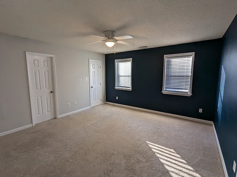 5400 Scenic View Ln — Photo 16