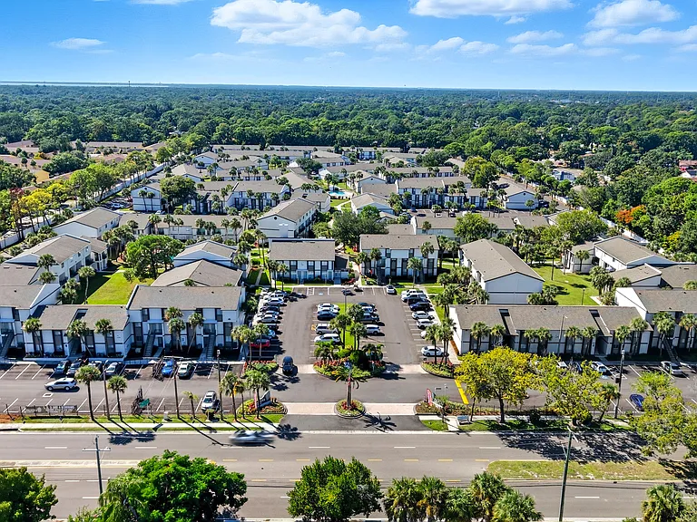 Palmera Pointe — Photo 31