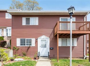 41 Patricia Rd UNIT D, Bridgeport, CT 06606