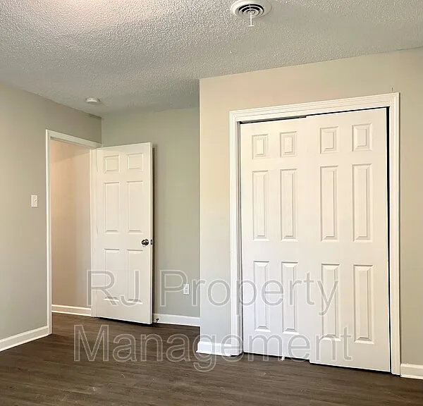 1437 Castalia St — Photo 18