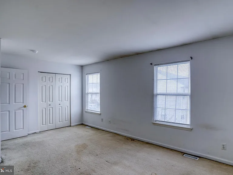 407 Champs Ln — Photo 24