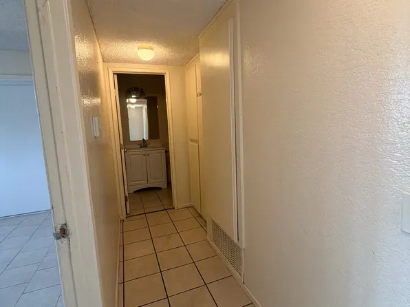 1073 N Clifford Ave #C, Rialto, CA 92376