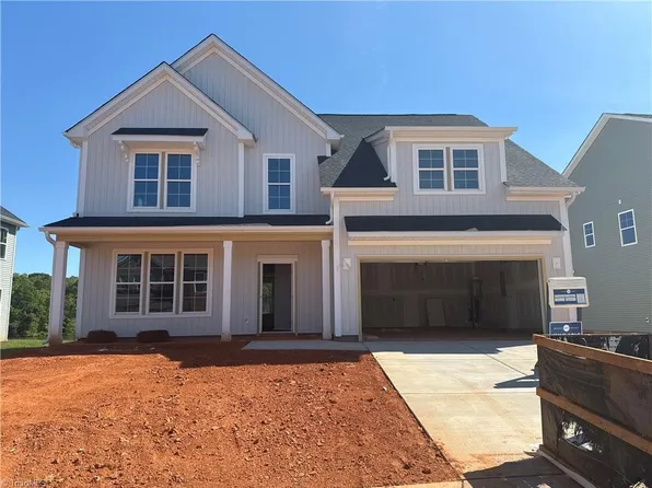 4598 Hanes Lake Dr, Winston Salem, NC 27106
