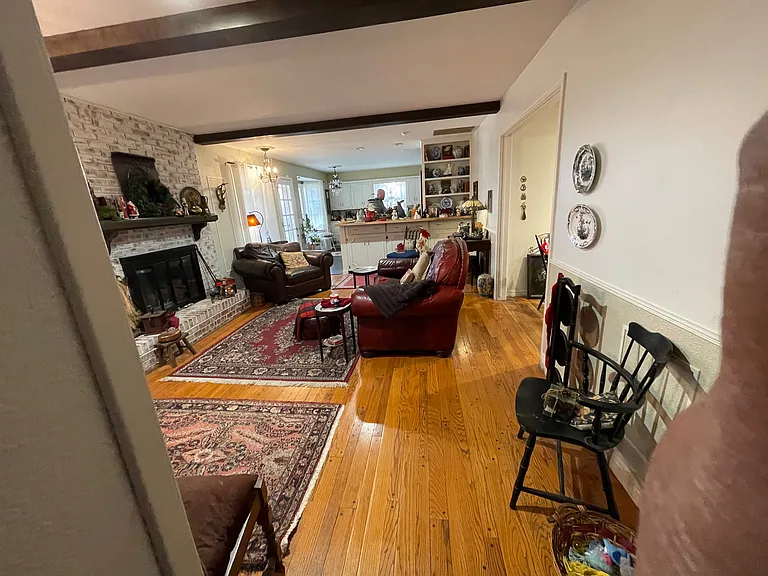 2221 W 4th Ave — Photo 12