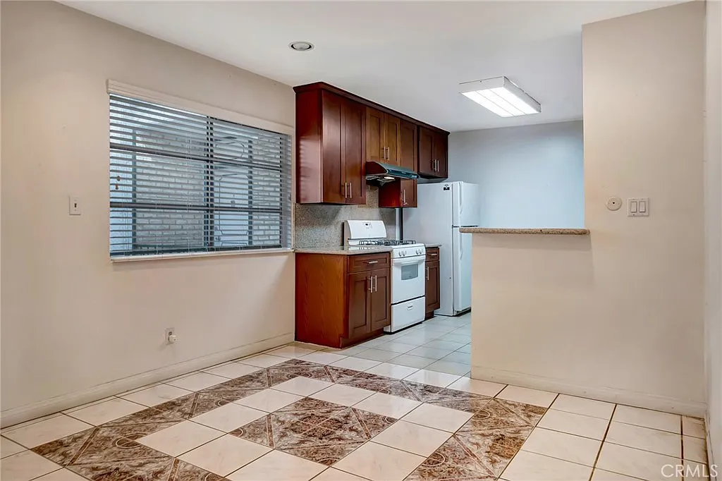 2 bed, 1224 sqft, $2,650 — Photo 4