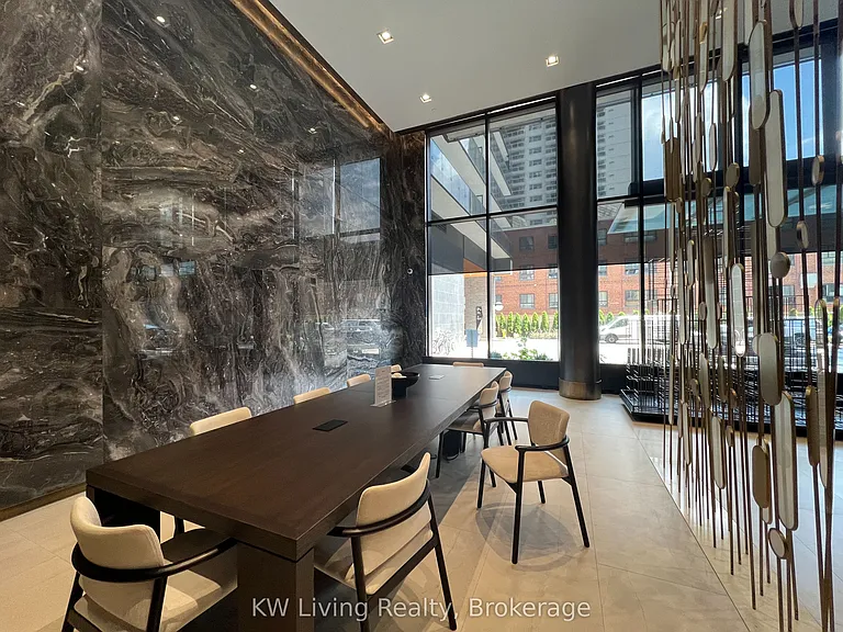 117 Broadway Ave #612 — Photo 4