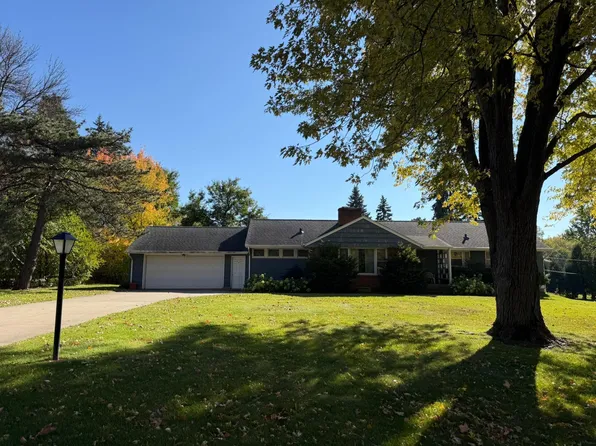 4 Dorset Rd, Mendota Heights, MN 55118