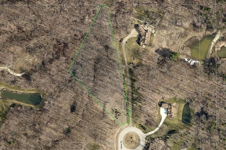 1st image of Ladue Trl