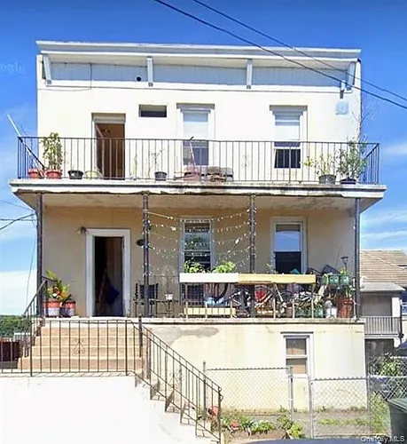 36 Martin Pl #2 Photo 1