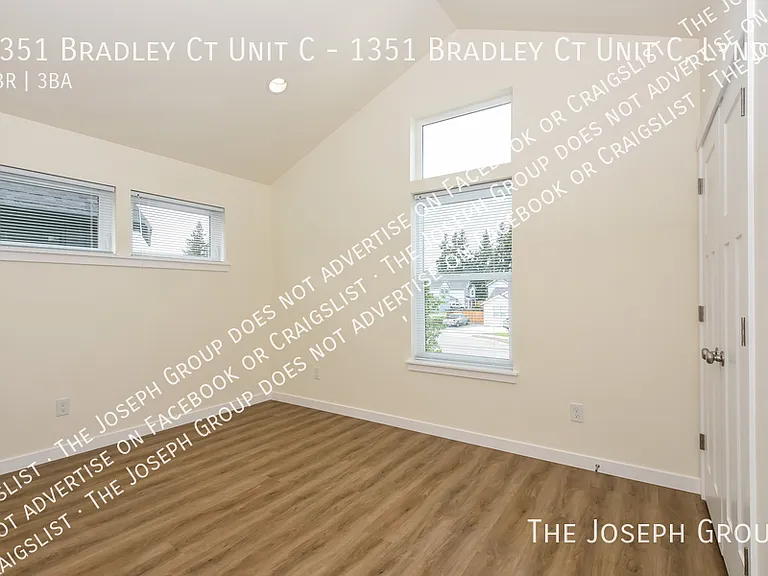 1351 Bradley Ct #C — Photo 13