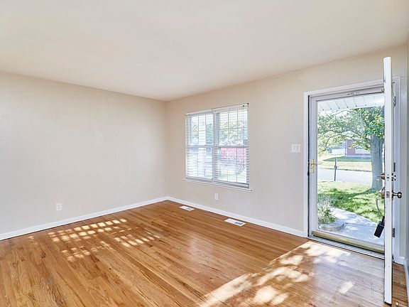 5th image of 5323 Butler Hill Estates Dr