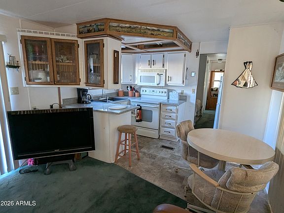 5th image of 111 S GREENFIELD Road #511