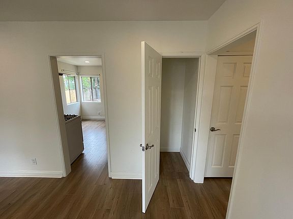 3rd image of 8043 Norwich Ave