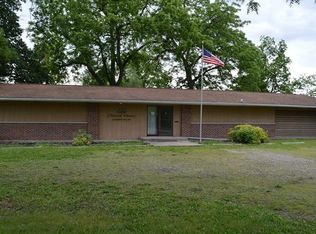 314 N 11th St, Canton, MO 63435