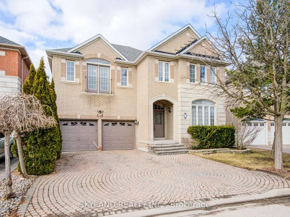 26 Gemini Cres, Richmond Hill, ON L4S 2K6