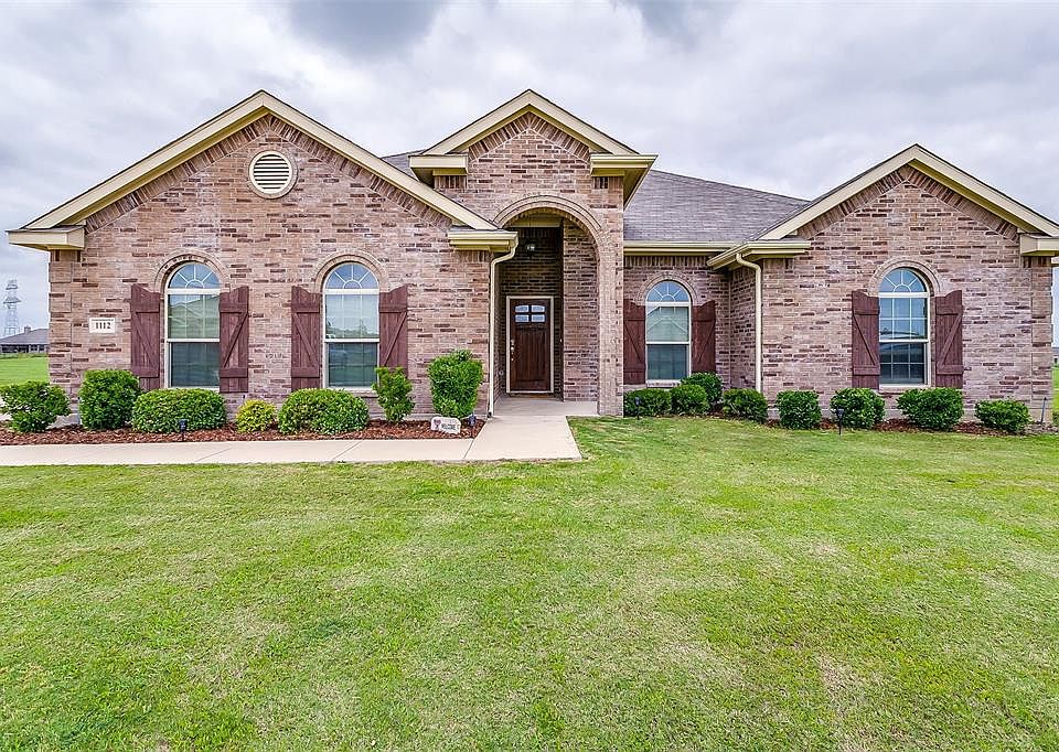 1st image of 1112 Cashew Dr