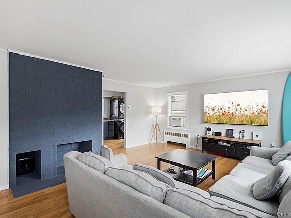 5th image of 78 Robert Street
