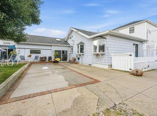 1 Bellmore Ave, Point Lookout, NY 11569