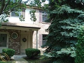 1st image of 35676 Castlewood Ct