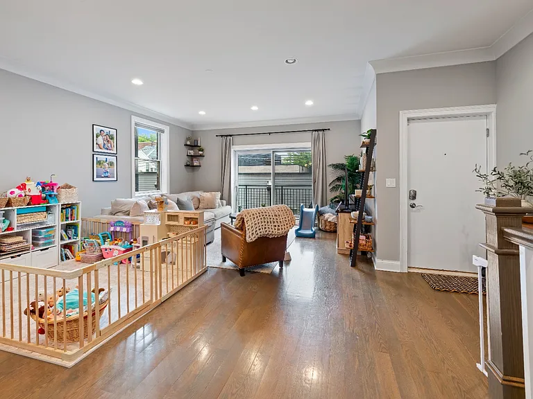 1513 W Diversey Pkwy #1517-1E — Photo 4