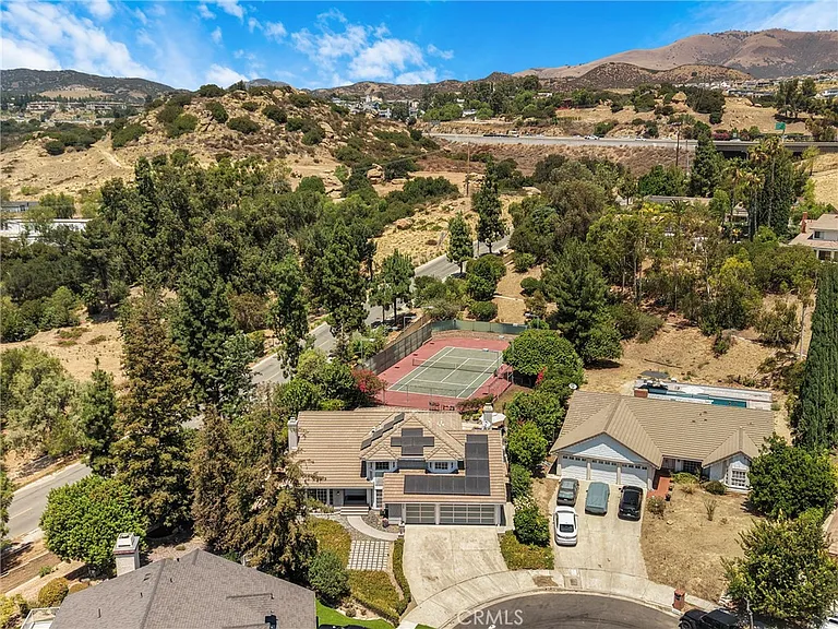 21335 Dove Pl — Photo 48