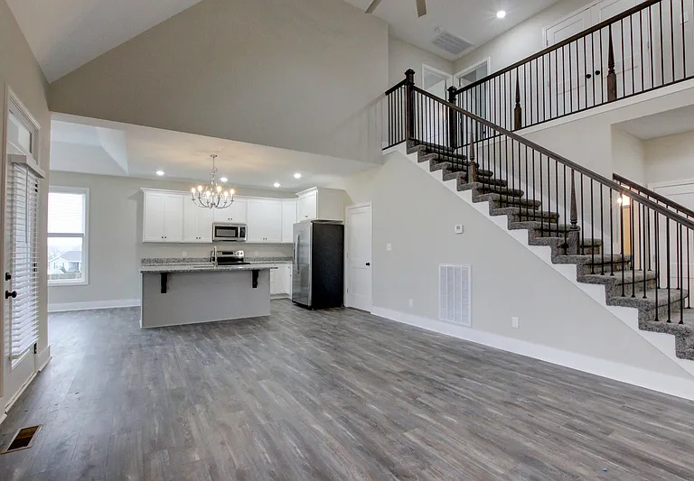 128 Riverbend Dr — Photo 23
