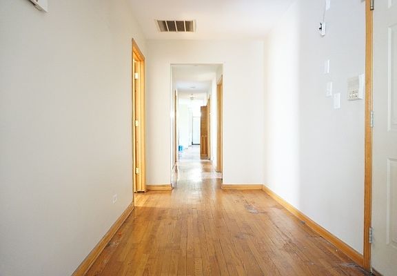 4th image of 6226 S Woodlawn Ave APT 1