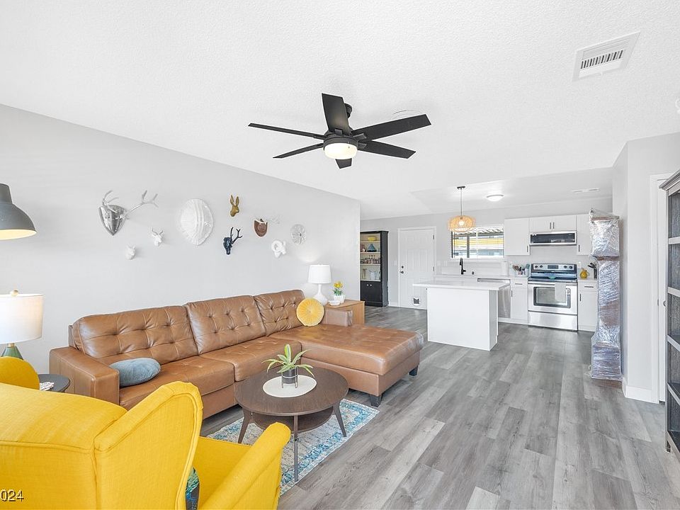 1st image of 2705 Sierra Madre Dr