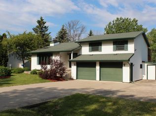 4087 Valley View Trl, Sturgeon Bay, WI 54235
