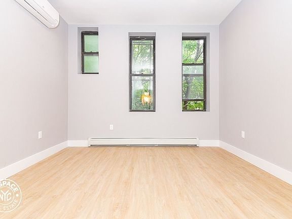 5th image of 814 Macon St #9G